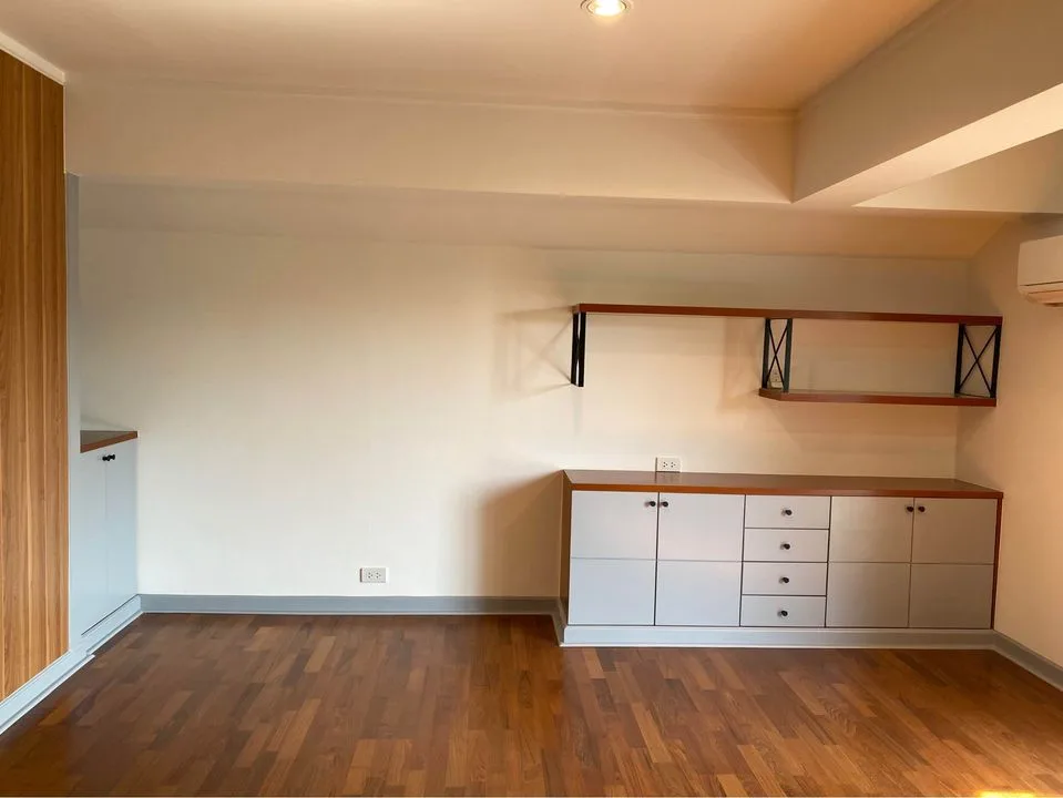 Noble house — photo 12