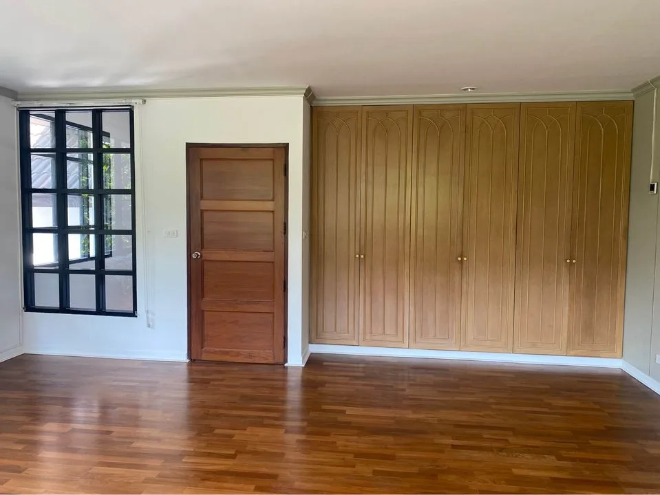 Noble house — photo 7