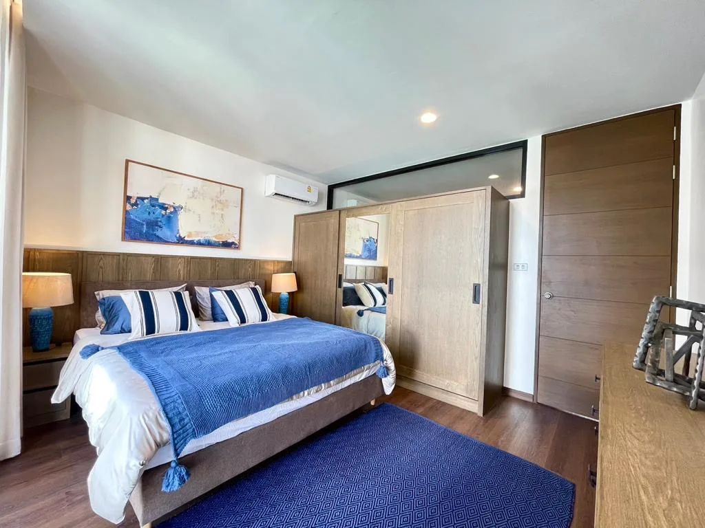 Townhome — photo 11