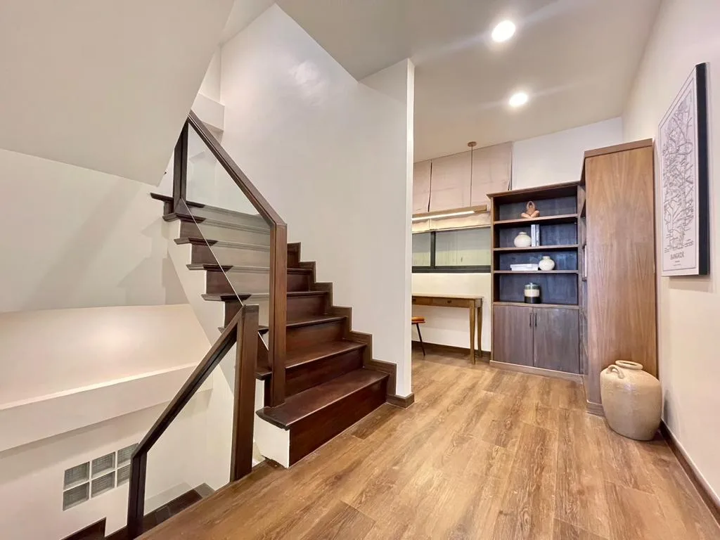 Townhome — photo 6