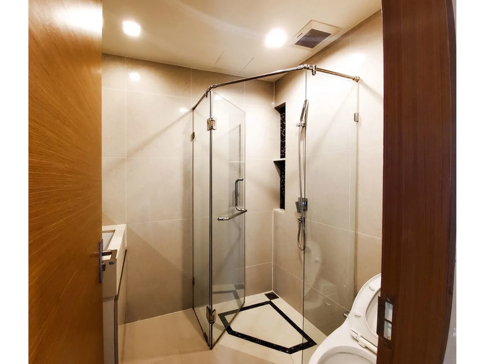 The Address Sathorn — photo 8