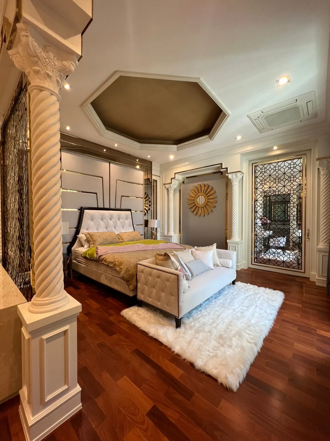 THE GRAND PINKLAO — photo 15