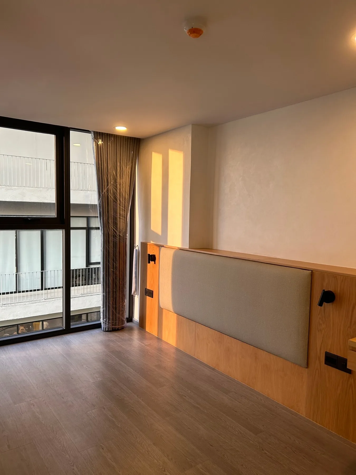 Cooper Siam — photo 5