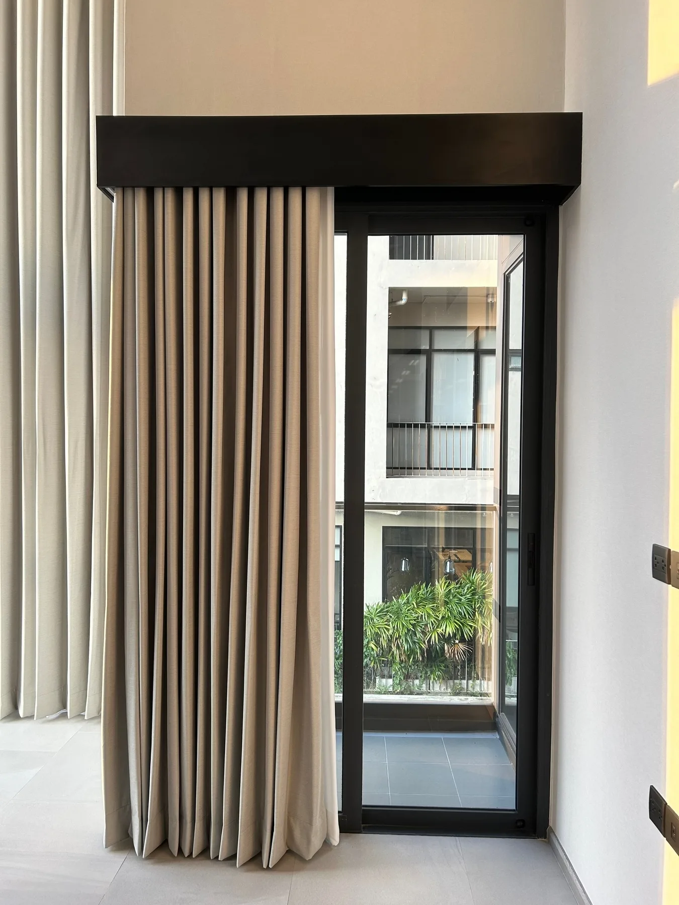Cooper Siam — photo 8