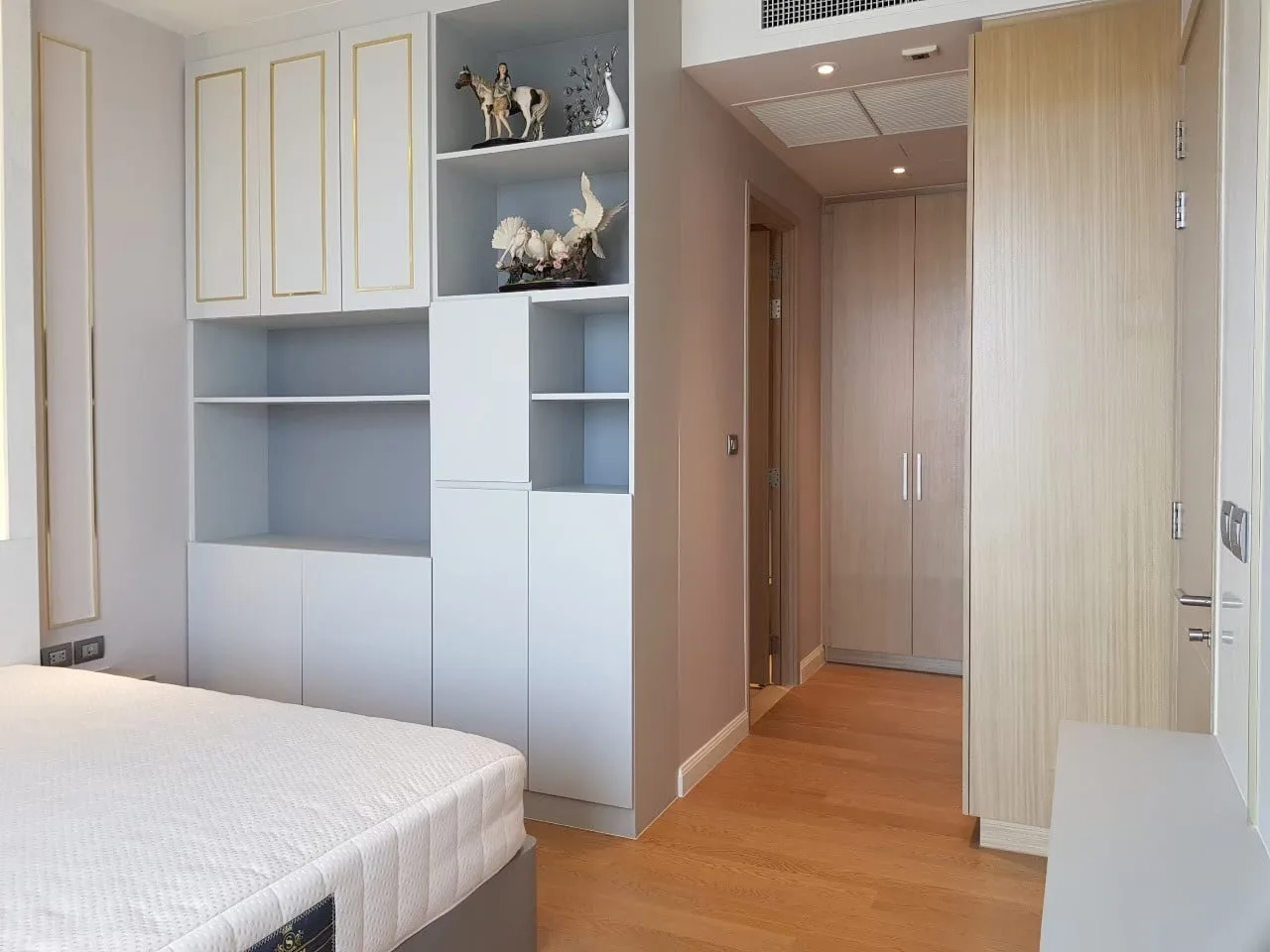Magnolias Waterfront Residences — photo 5