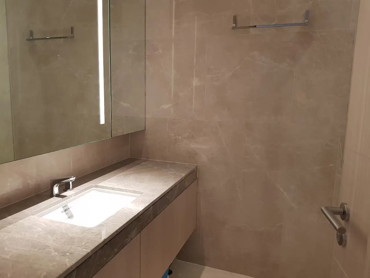 Magnolias Waterfront Residences — photo 6