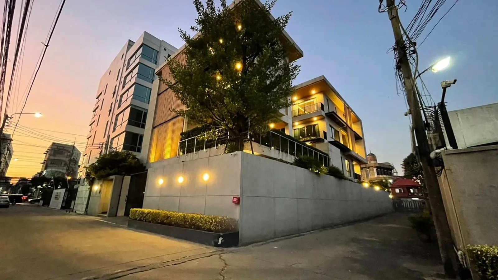Townhome — photo 12