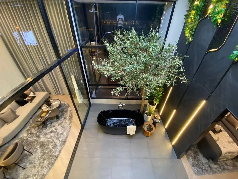 Courtyard Thonglor — photo 10