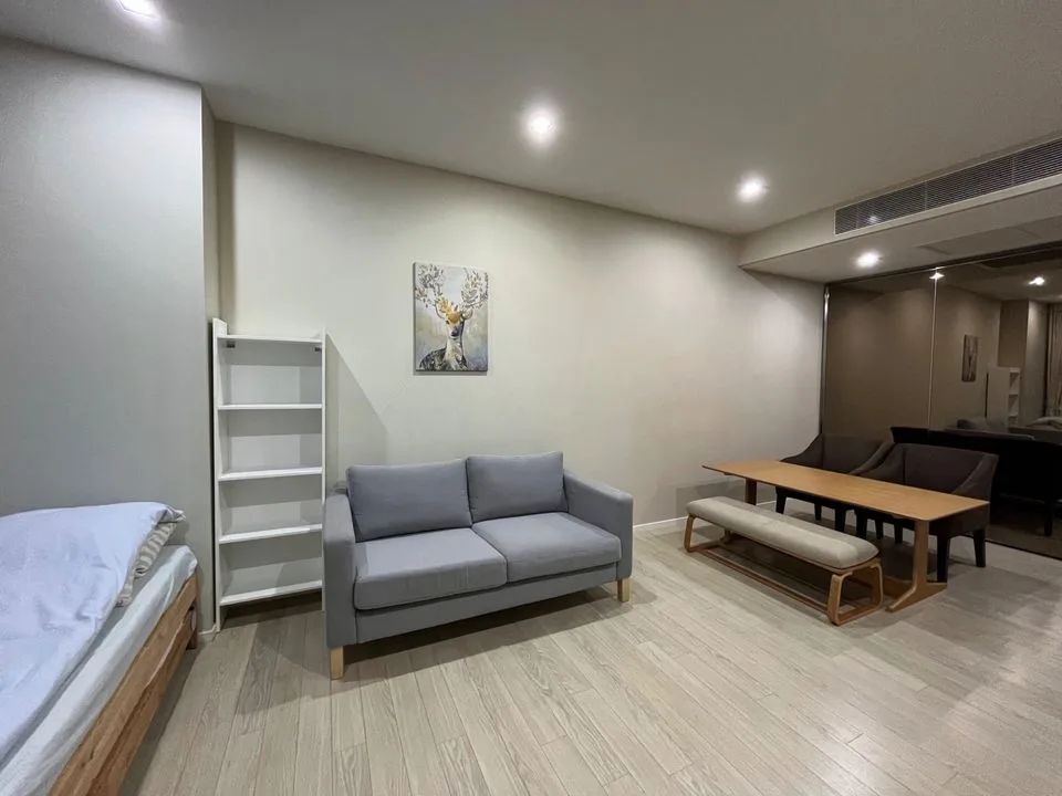 The Room Sukhumvit 21 — photo 2