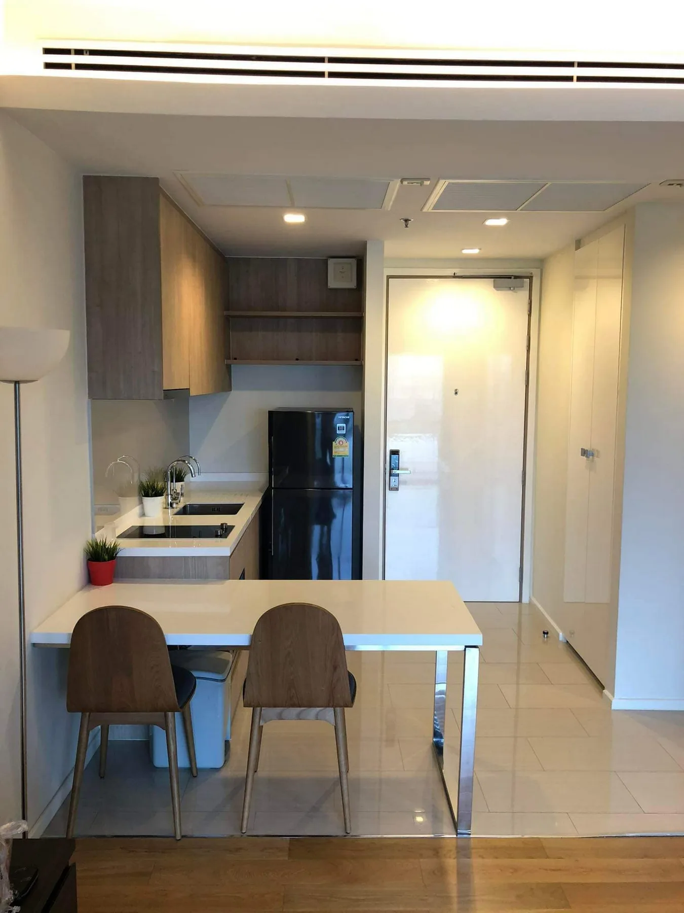Circle Living Prototype — photo 3