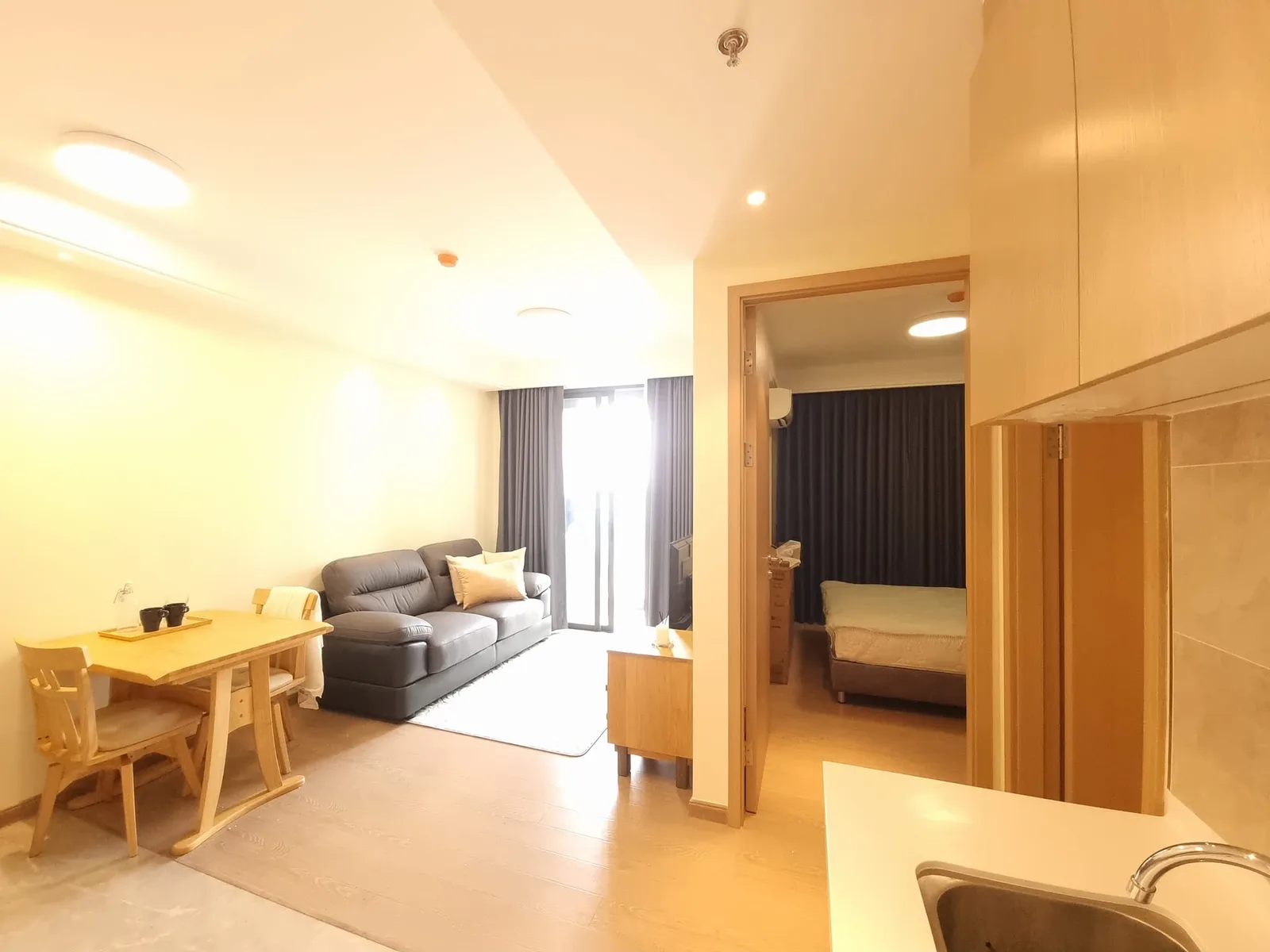Regal Condo Sathorn-naradhiwas — photo 4