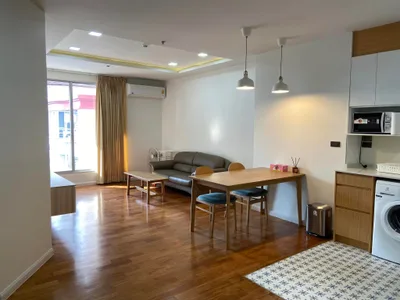 Pathumwan Resort