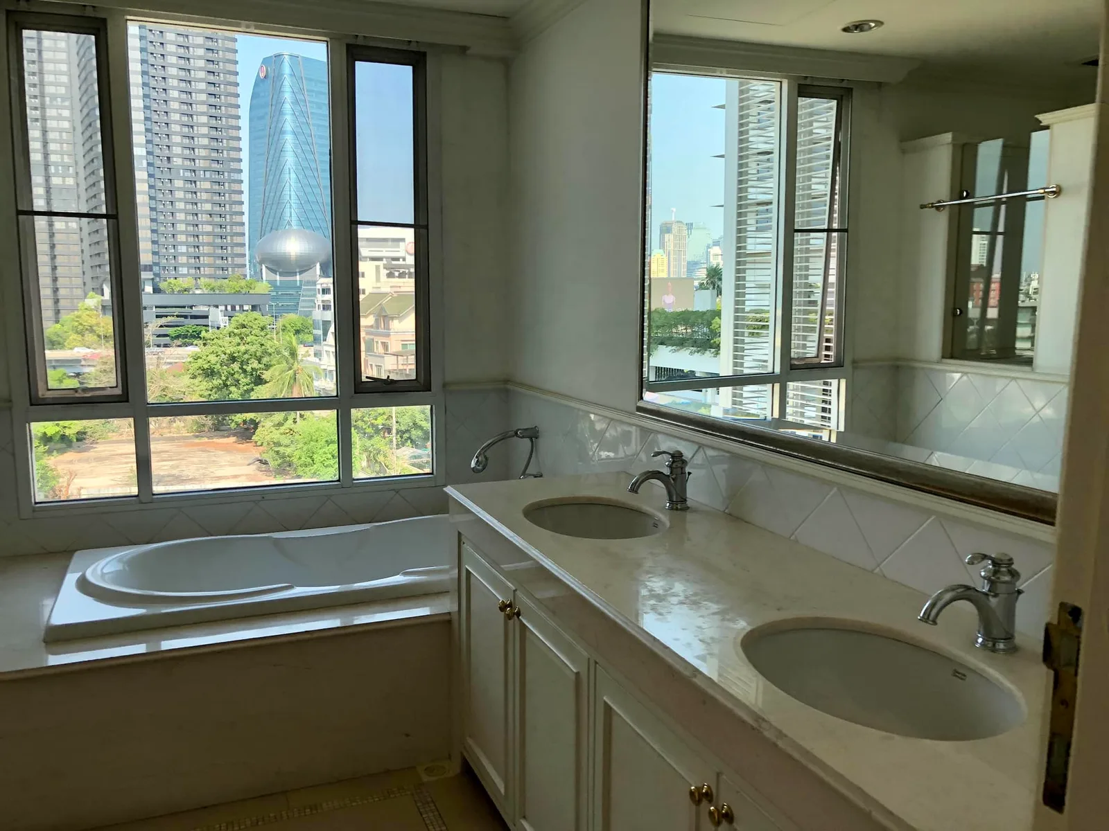 Krisna Residence — photo 10