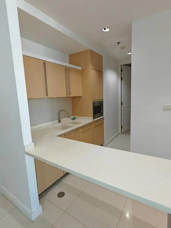 Athenee Residence — photo 6