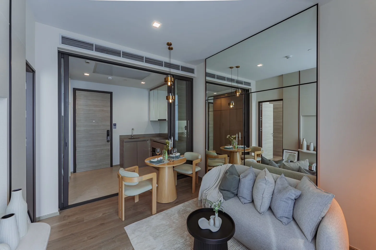 The Crest Park Residences — photo 3