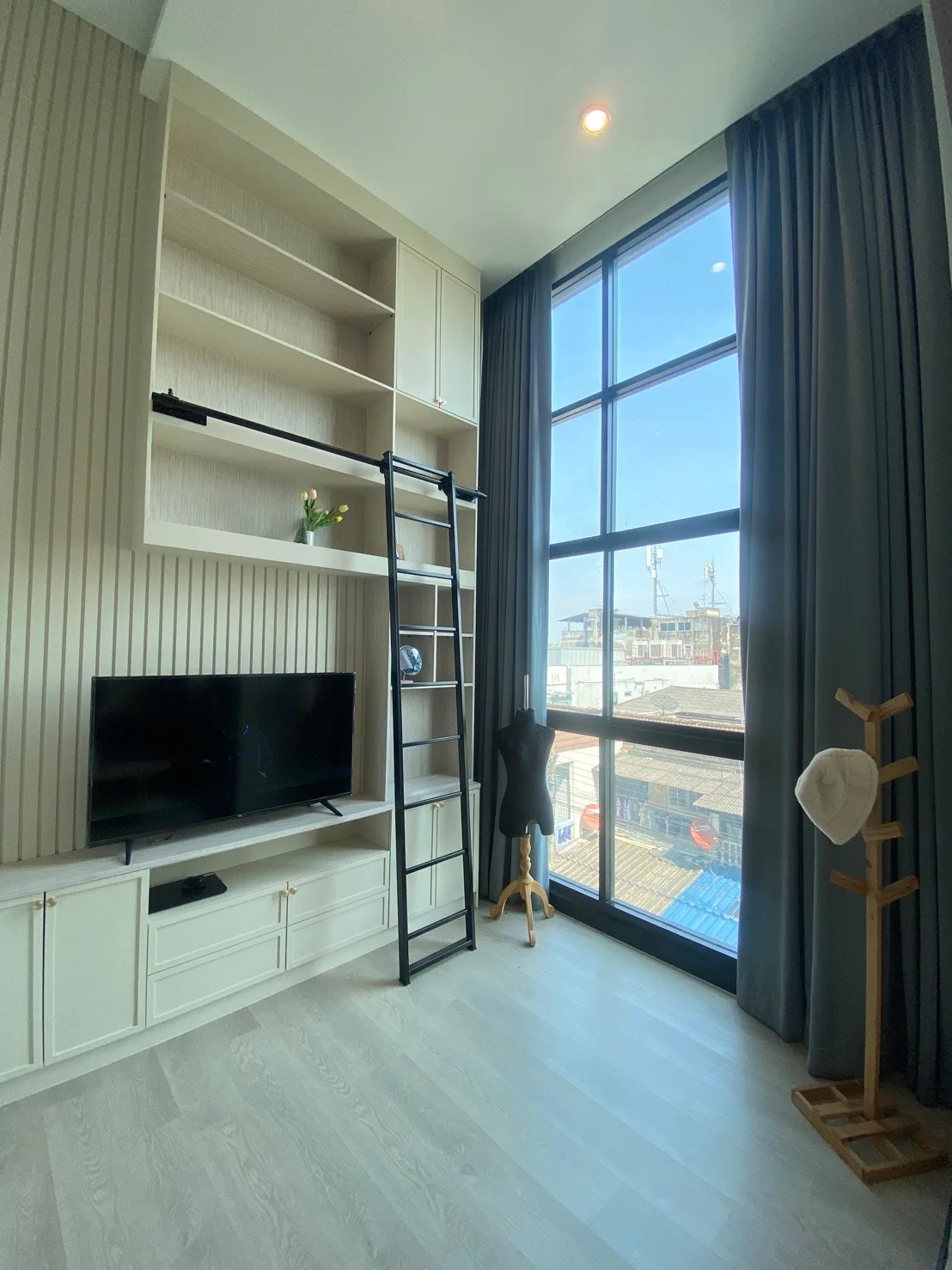 Thames Residence — photo 6