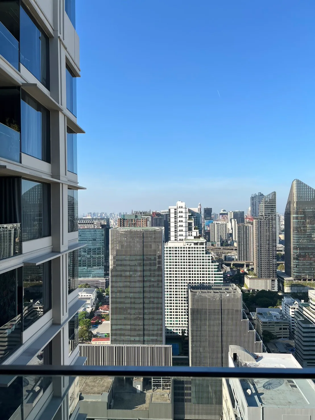 The Esse Asoke — photo 15
