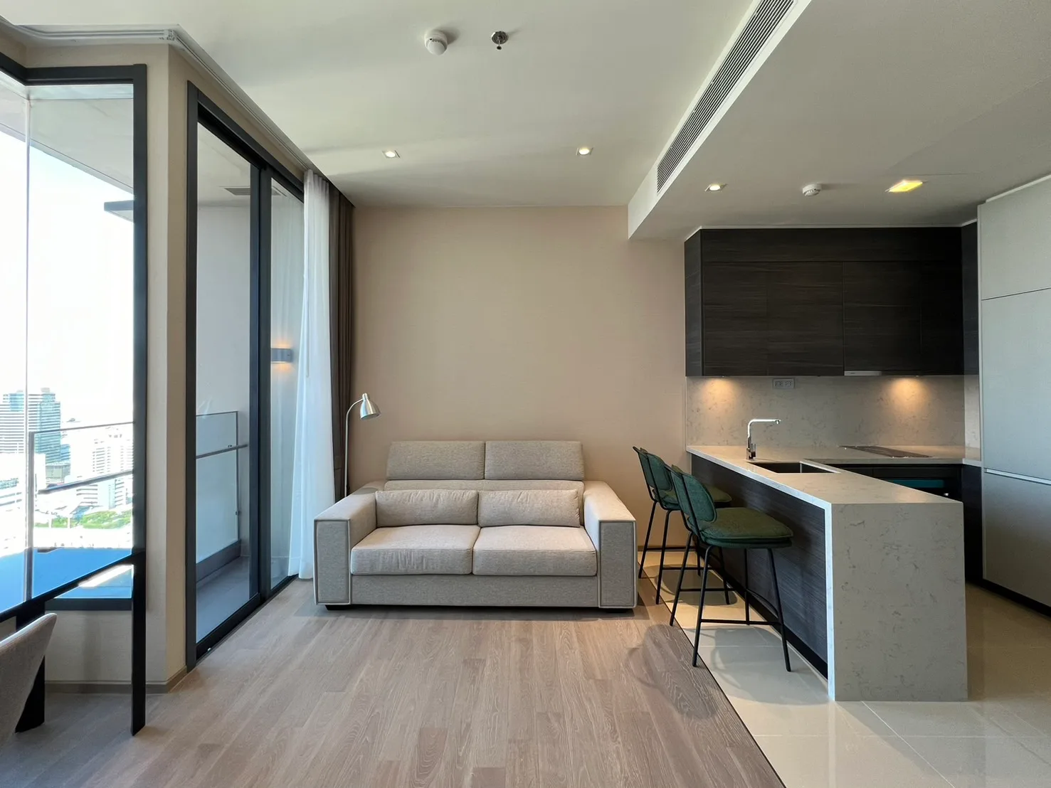 The Esse Asoke — photo 4
