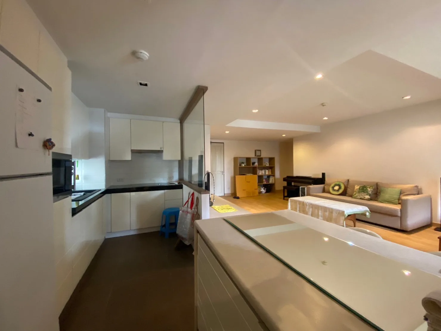 W 8 Thonglor 25 — photo 4