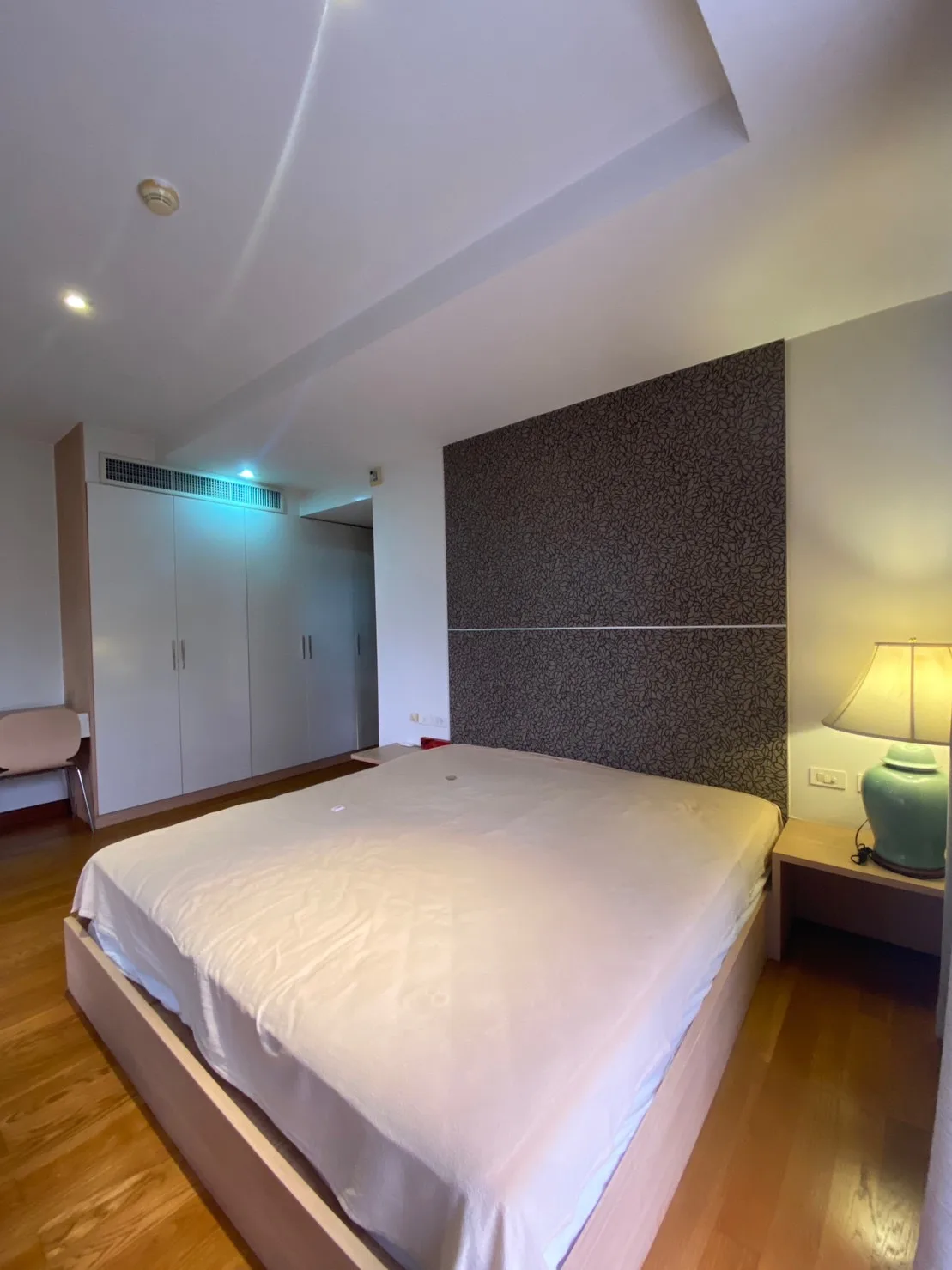 W 8 Thonglor 25 — photo 7