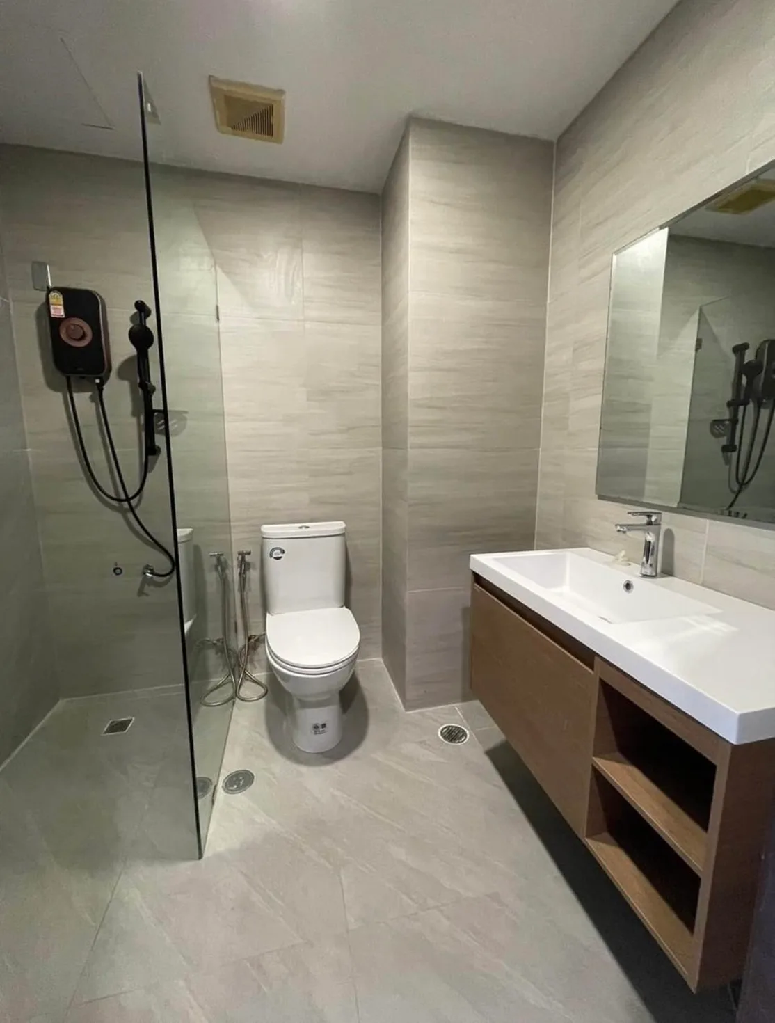 Sathorn Gardens — photo 12