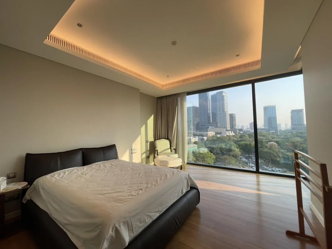 Sindhorn Tonson — photo 5