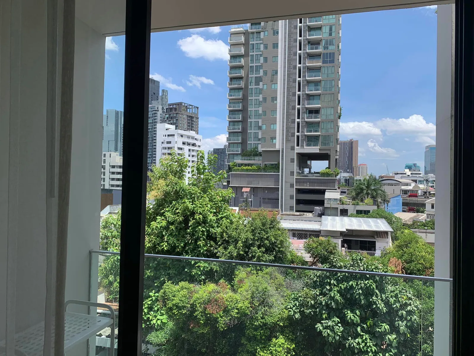 LIV@49 — photo 16