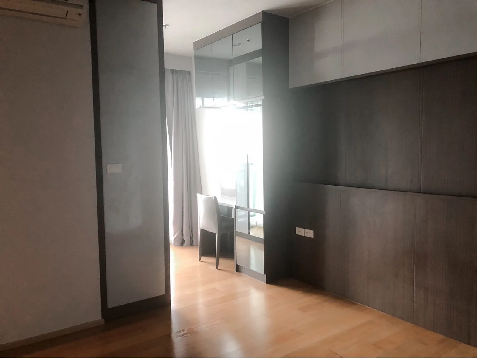 Hive Sathorn — photo 10