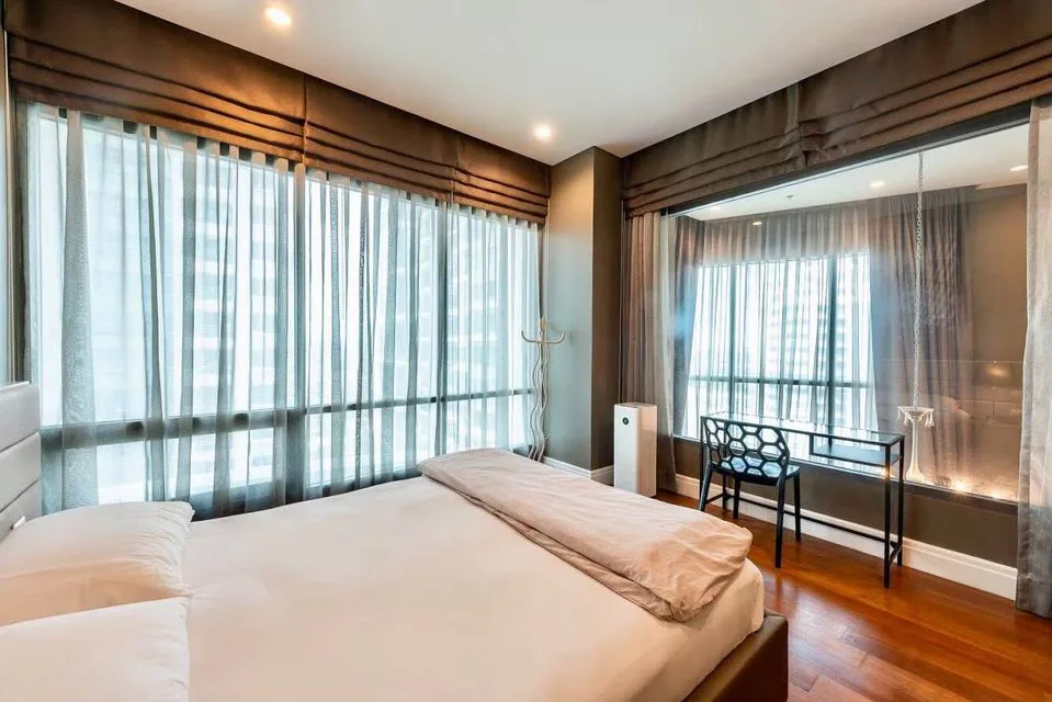 Bright Sukhumvit 24 — photo 15