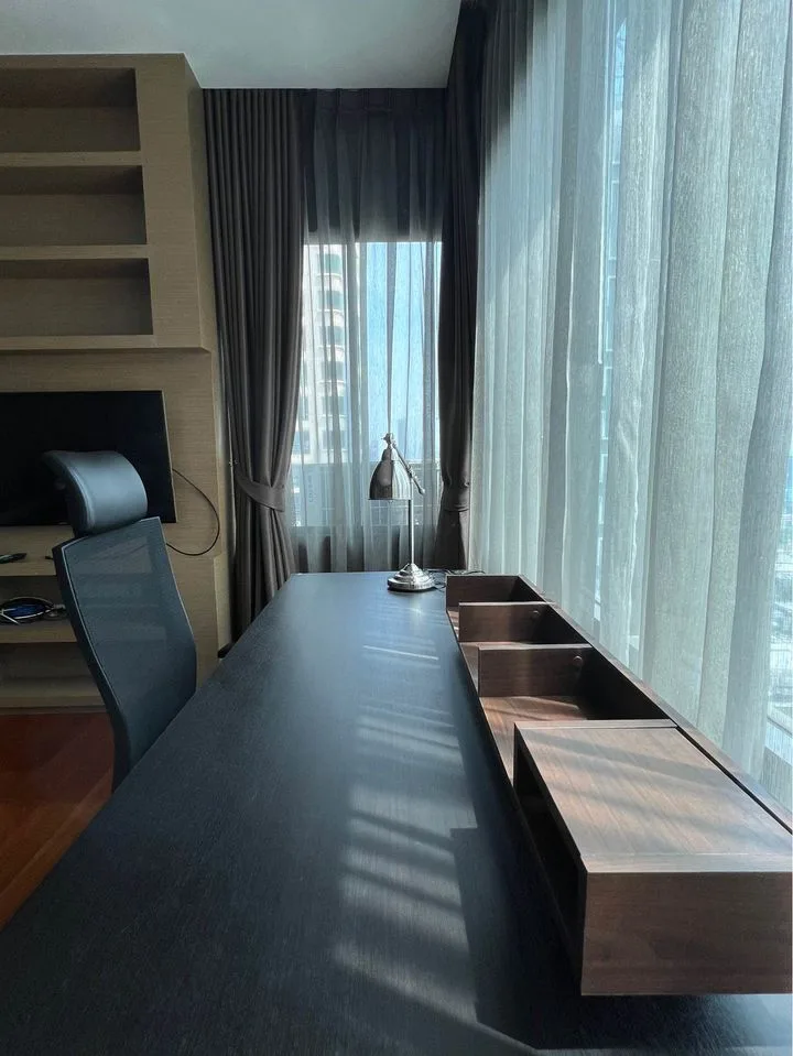Bright Sukhumvit 24 — photo 16