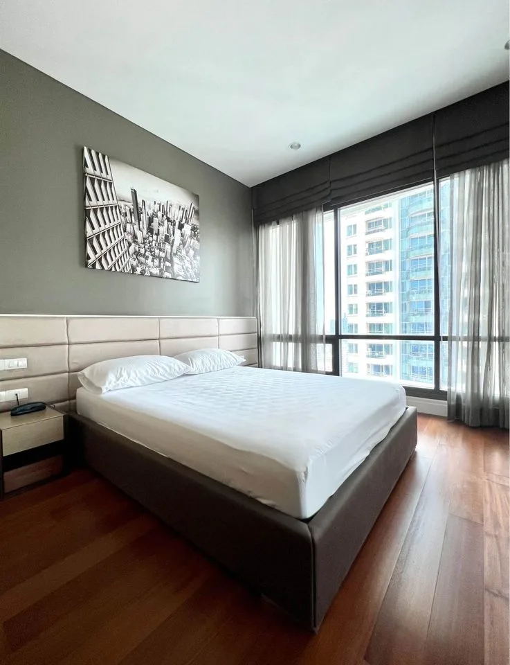 Bright Sukhumvit 24 — photo 19