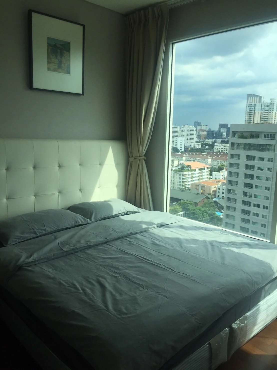 Ivy Thonglor — photo 11