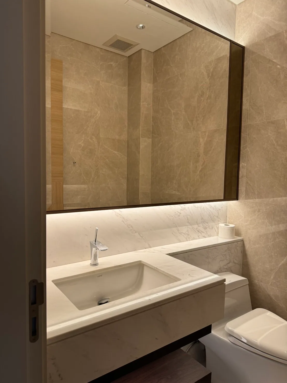 Sindhorn Residence — photo 10