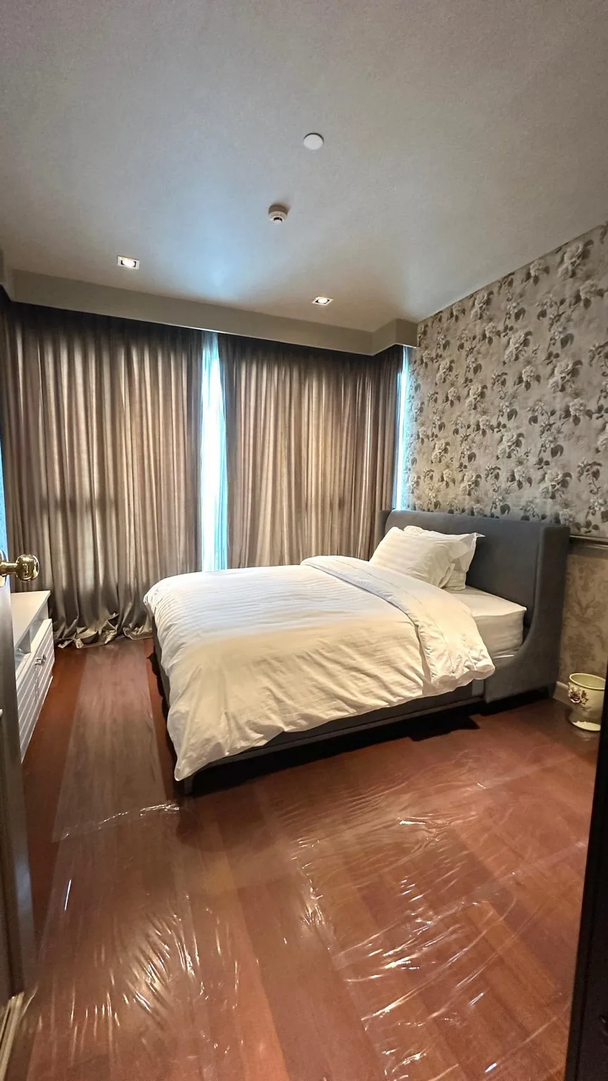 Ivy Thonglor — photo 11