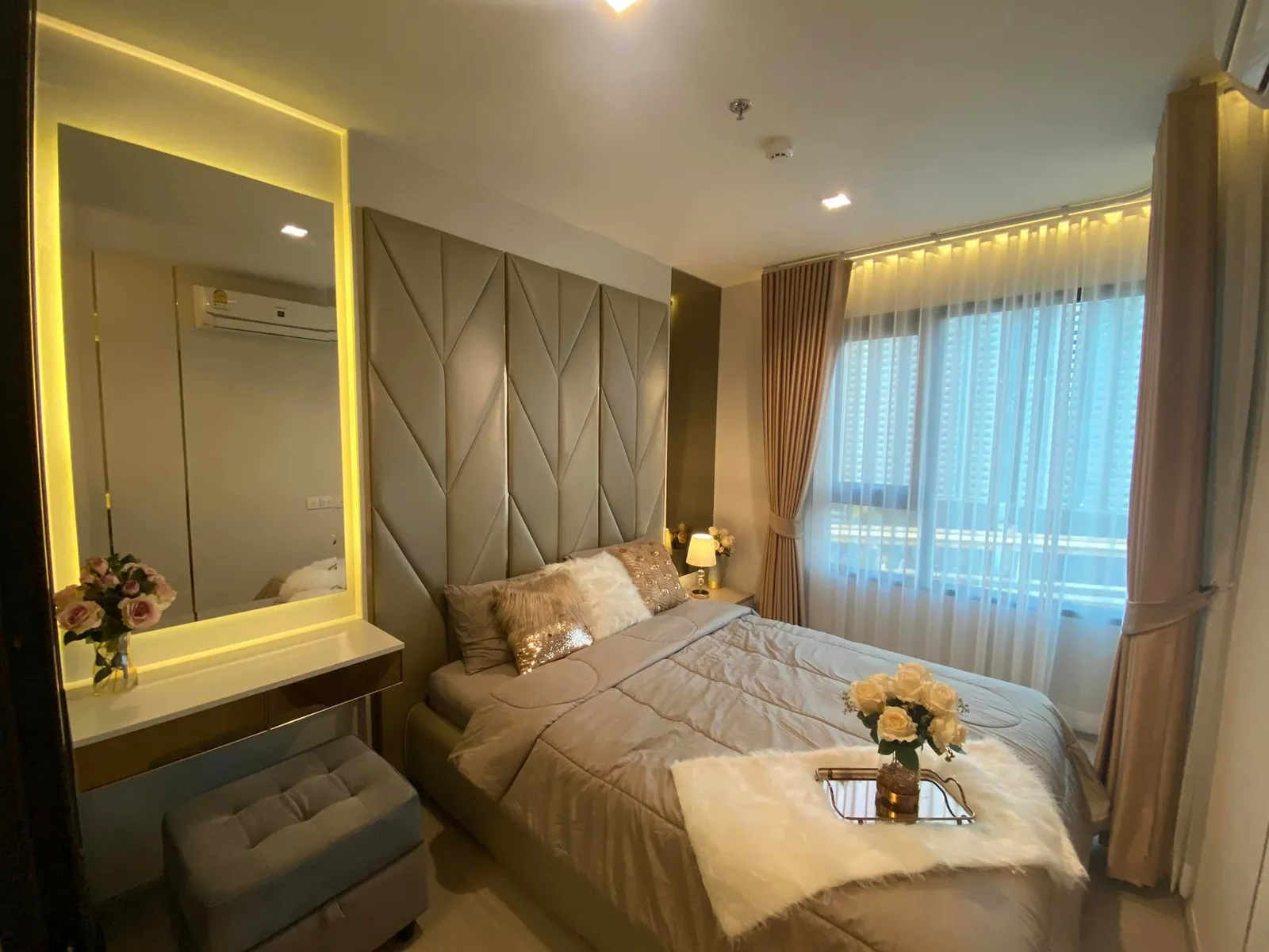 Life Sathorn Sierra — photo 10