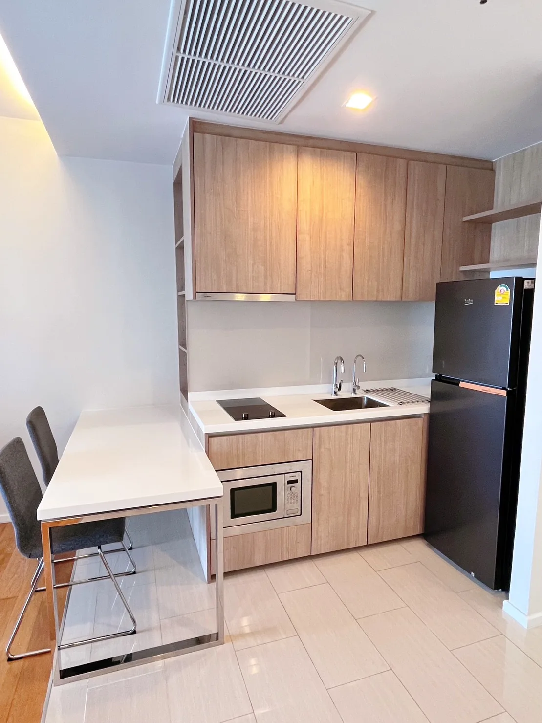 Circle Living Prototype — photo 4