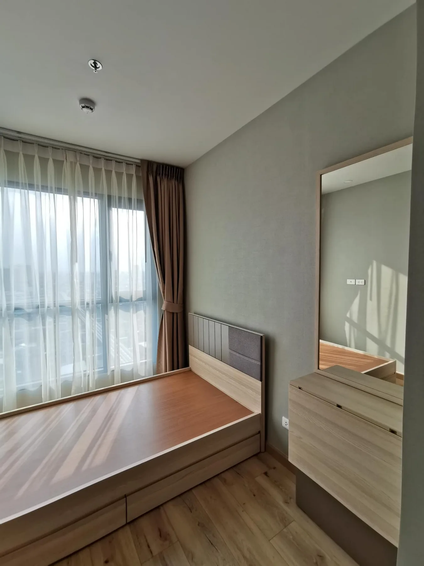 Brix Condominium — photo 4