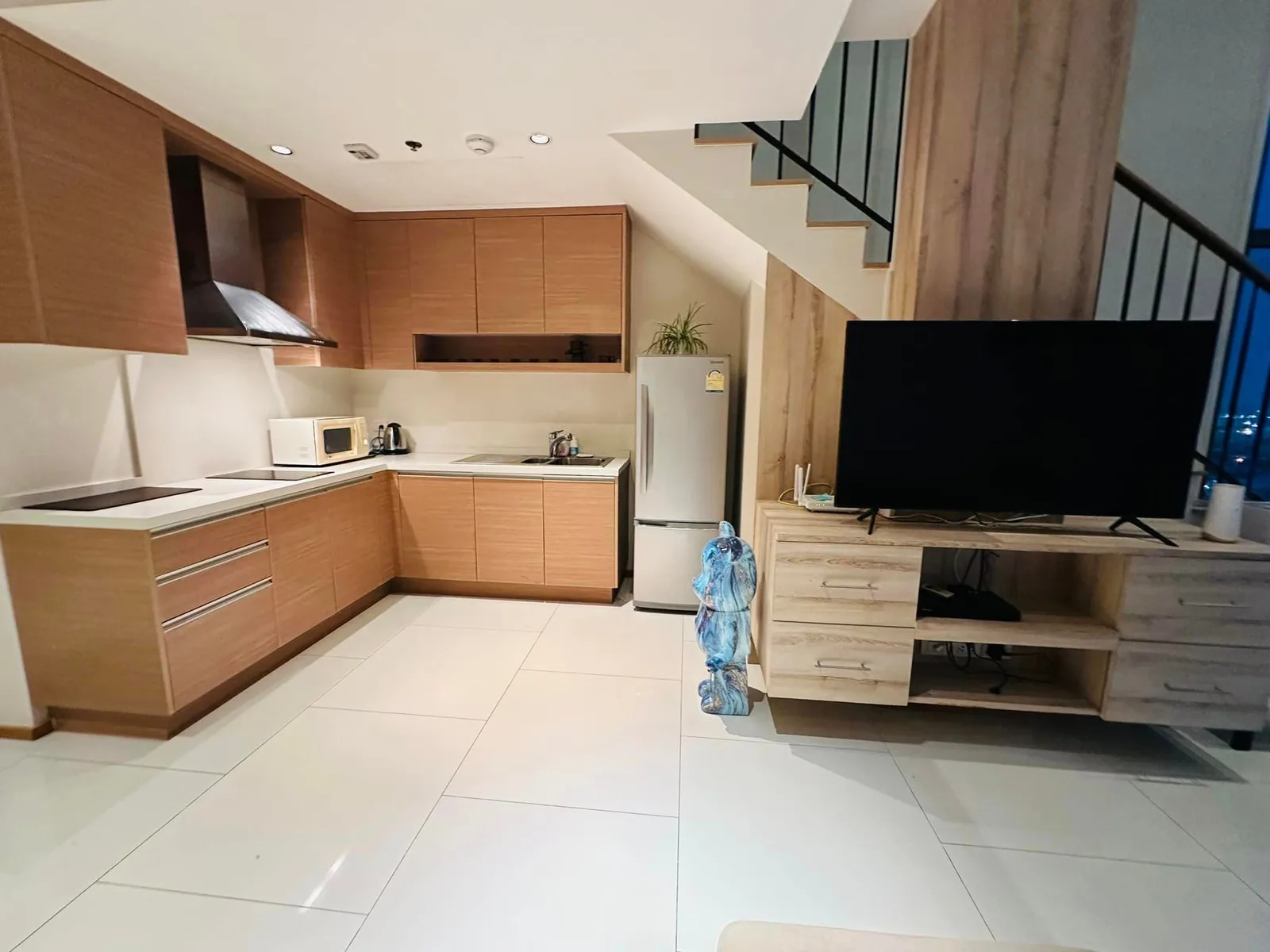 The Emporio Place — photo 5