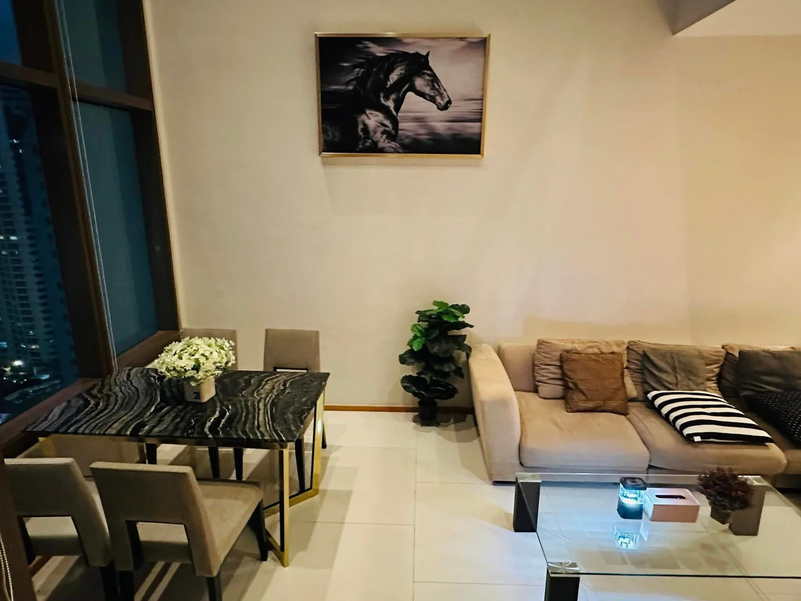 The Emporio Place — photo 8