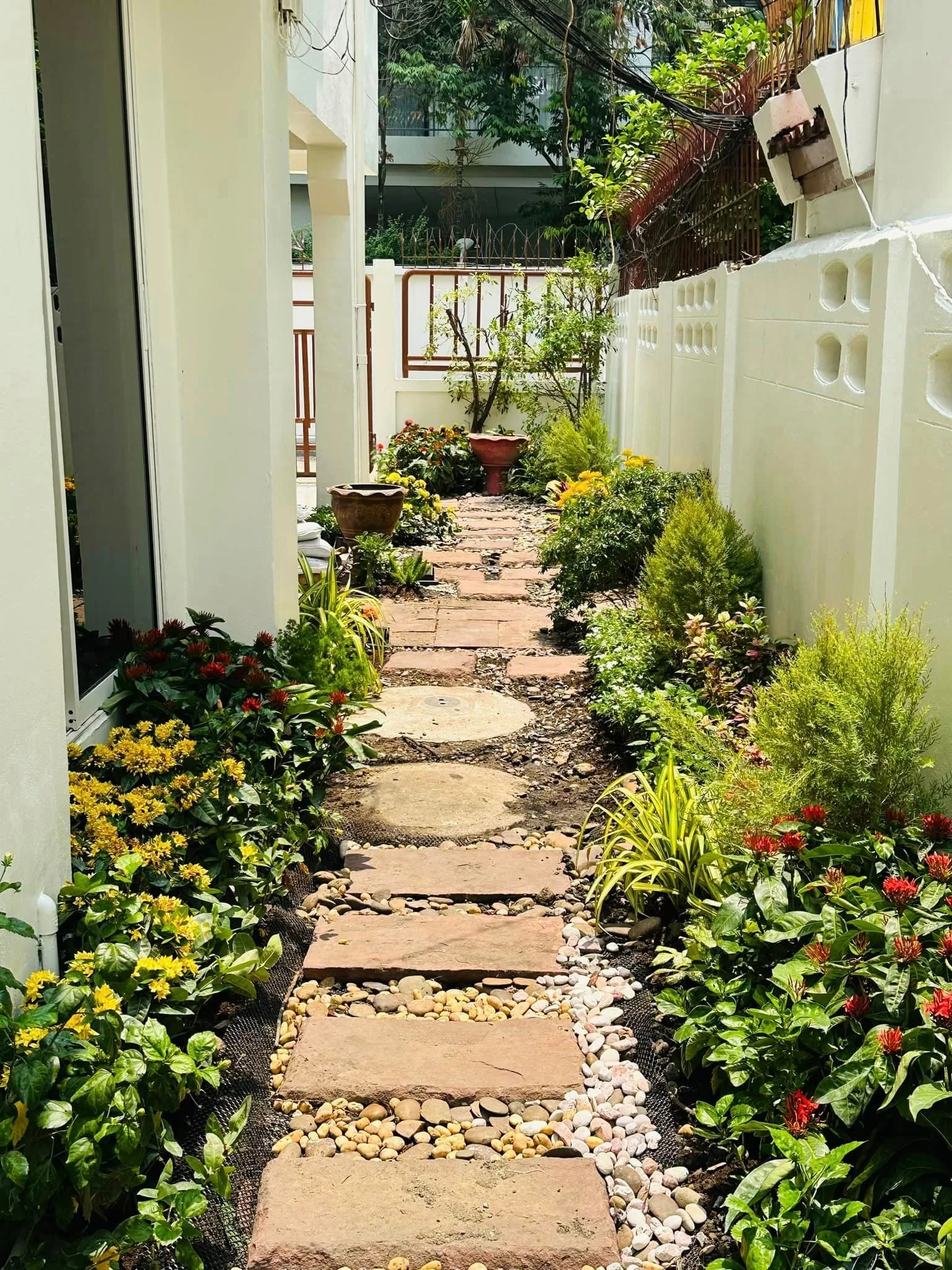 Townhouse Suk 31 Alley, Lane 2 — photo 9