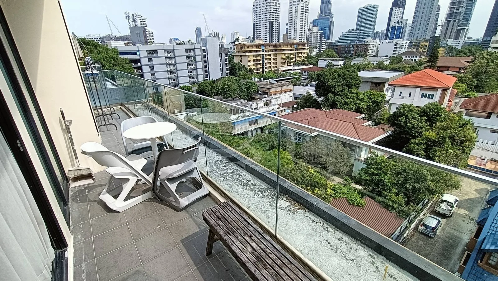 LIV@49 — photo 12