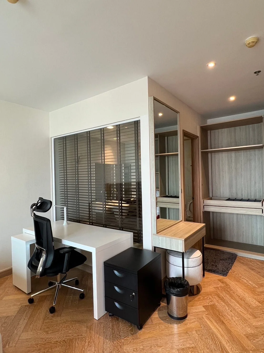 Sky Walk Condominium — photo 5