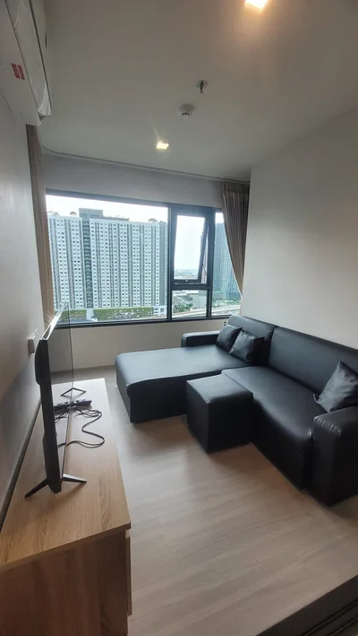 Life Sathorn Sierra