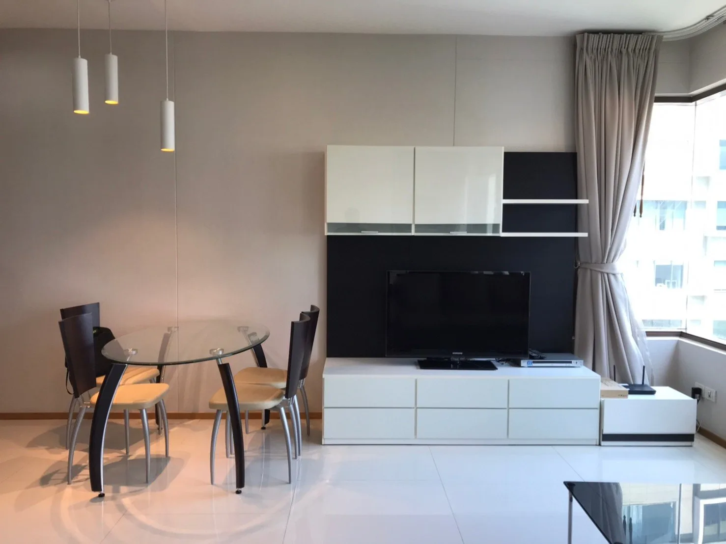 The Emporio Place — photo 2