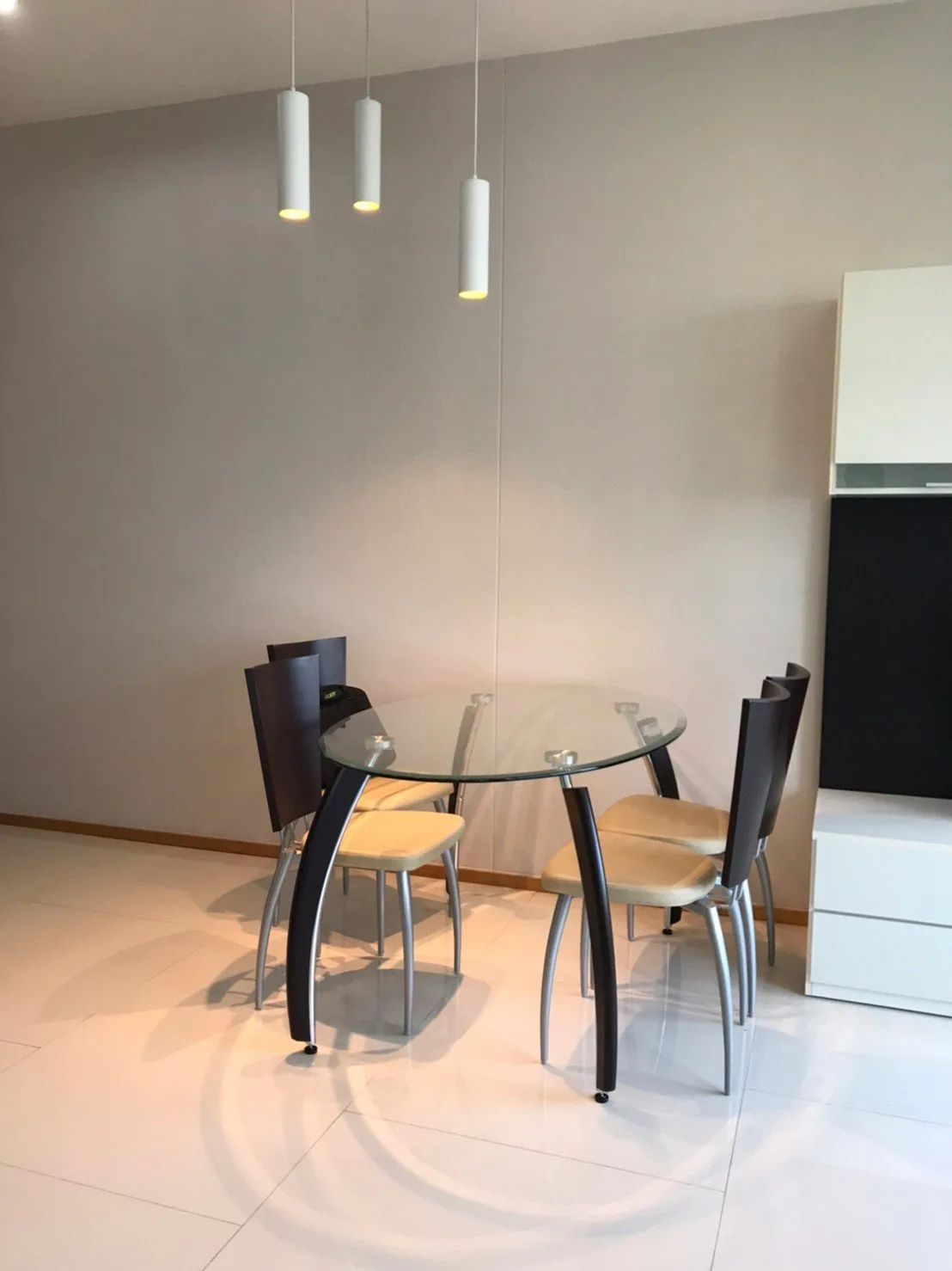 The Emporio Place — photo 3