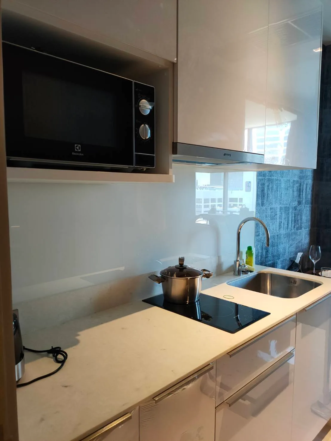 Ashton Silom — photo 7