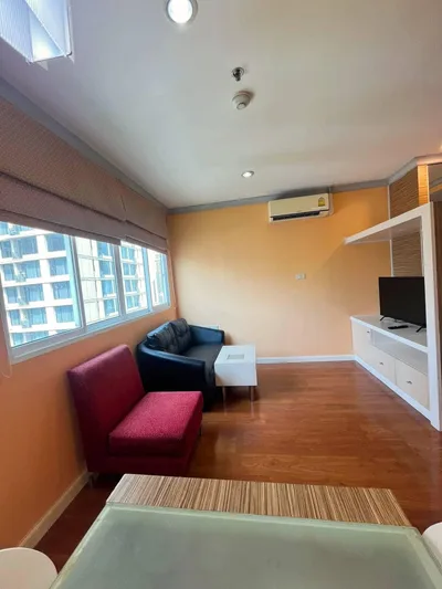 Grand Park View Asoke