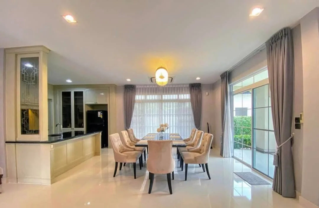 Nantawan Ramintra-Paholyothin 50 — photo 4