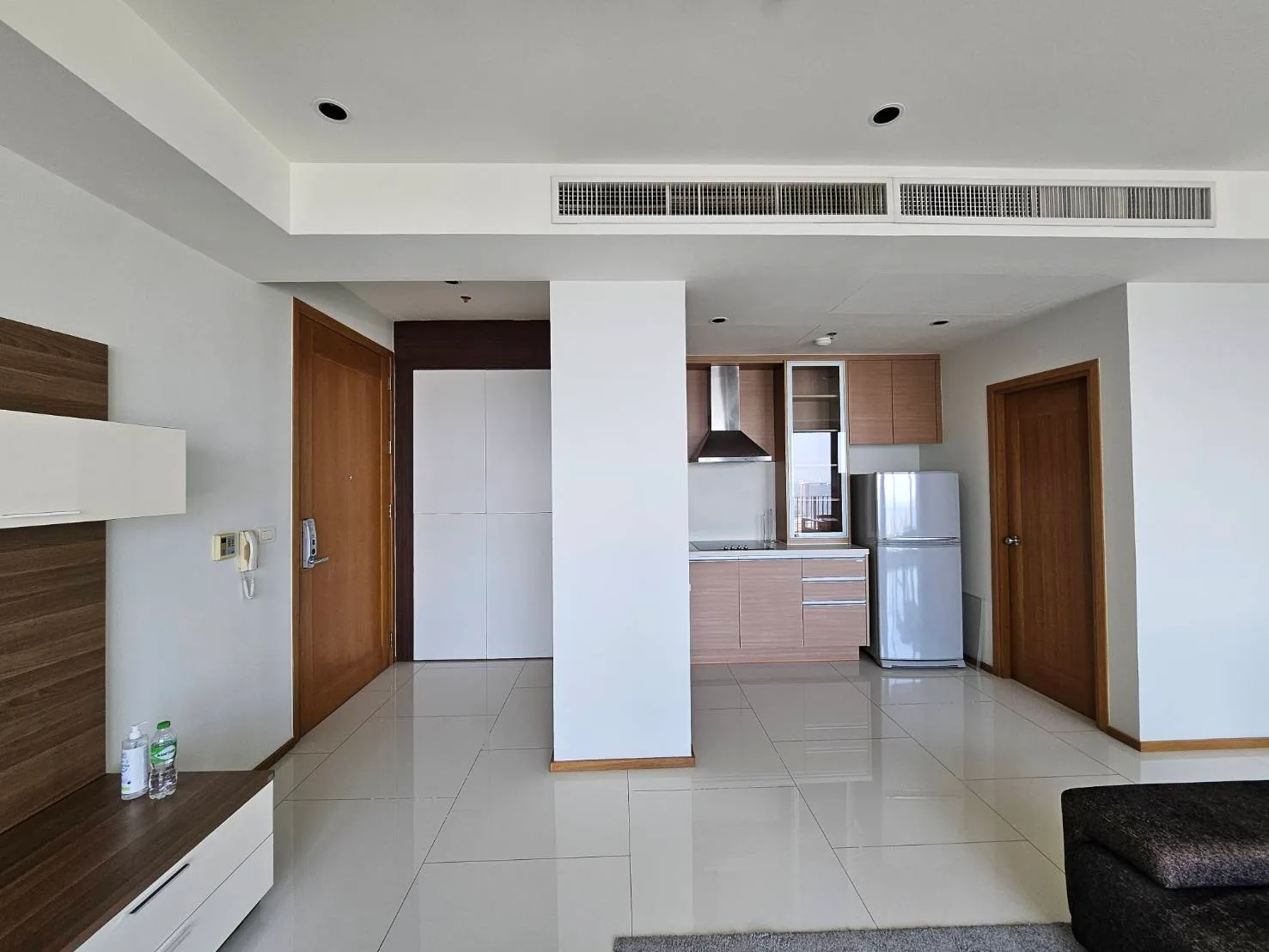 The Emporio Place — photo 4