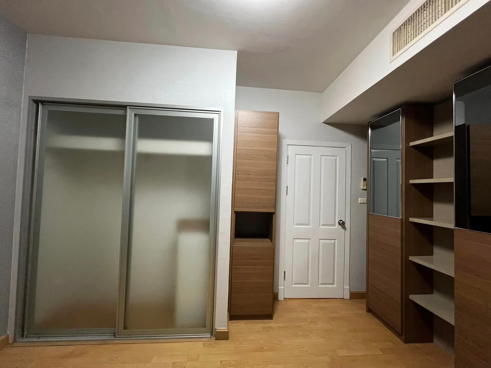 Supalai Premier Place Asoke — photo 12